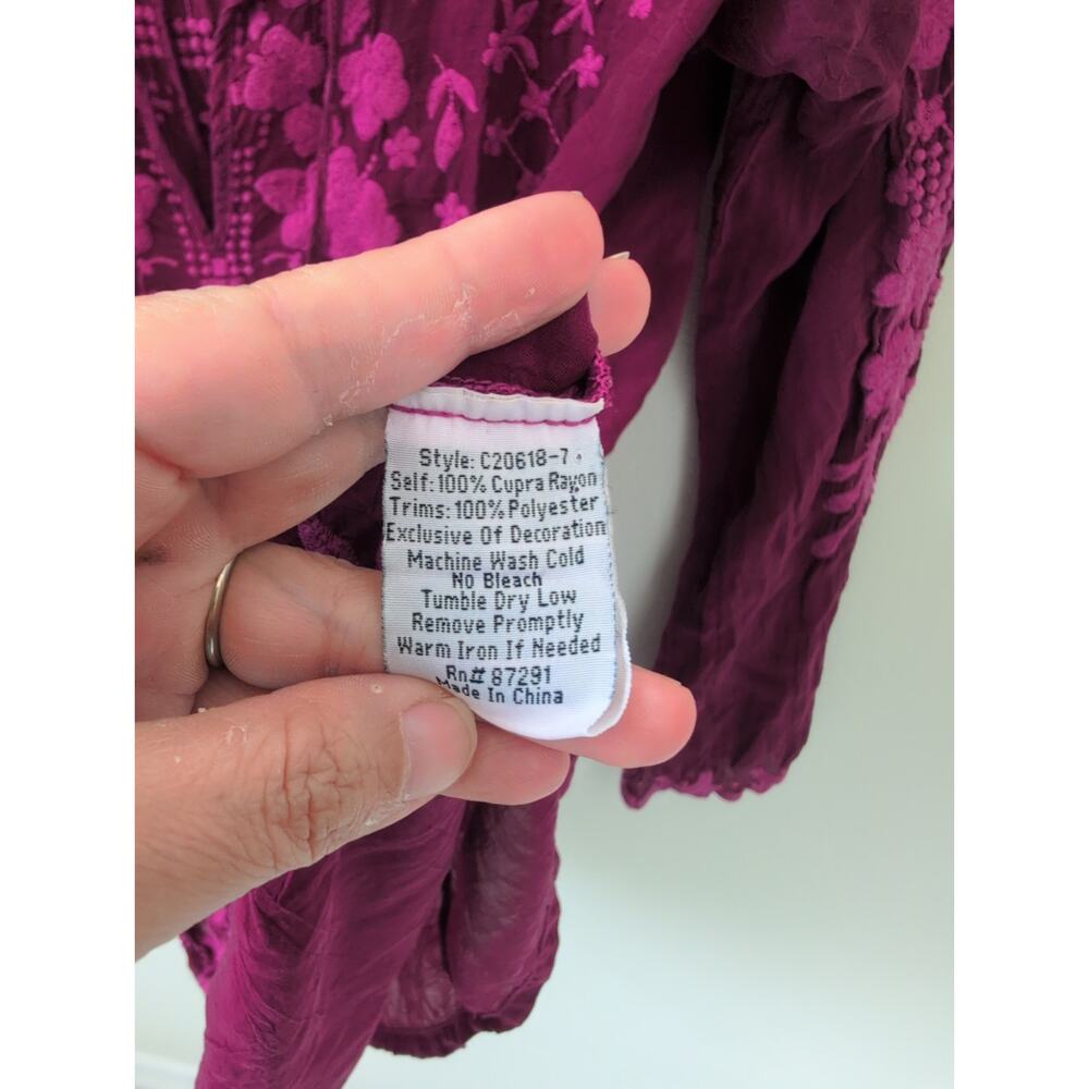 Johnny Was Embroidered Tunic Blouse Size Small- Plum Pink Cupra Rayon Boho - Picture 4 of 5
